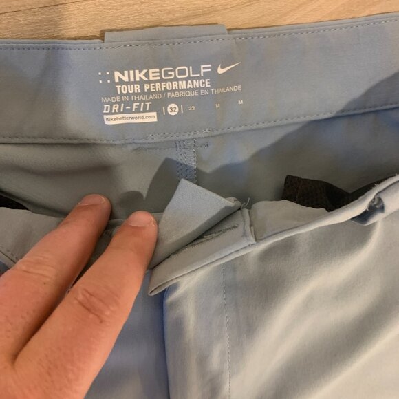 Men's Nike Golf Dri-Fit Size 32 Tour Shorts in a baby blue colour light shorts - Picture 4 of 8
